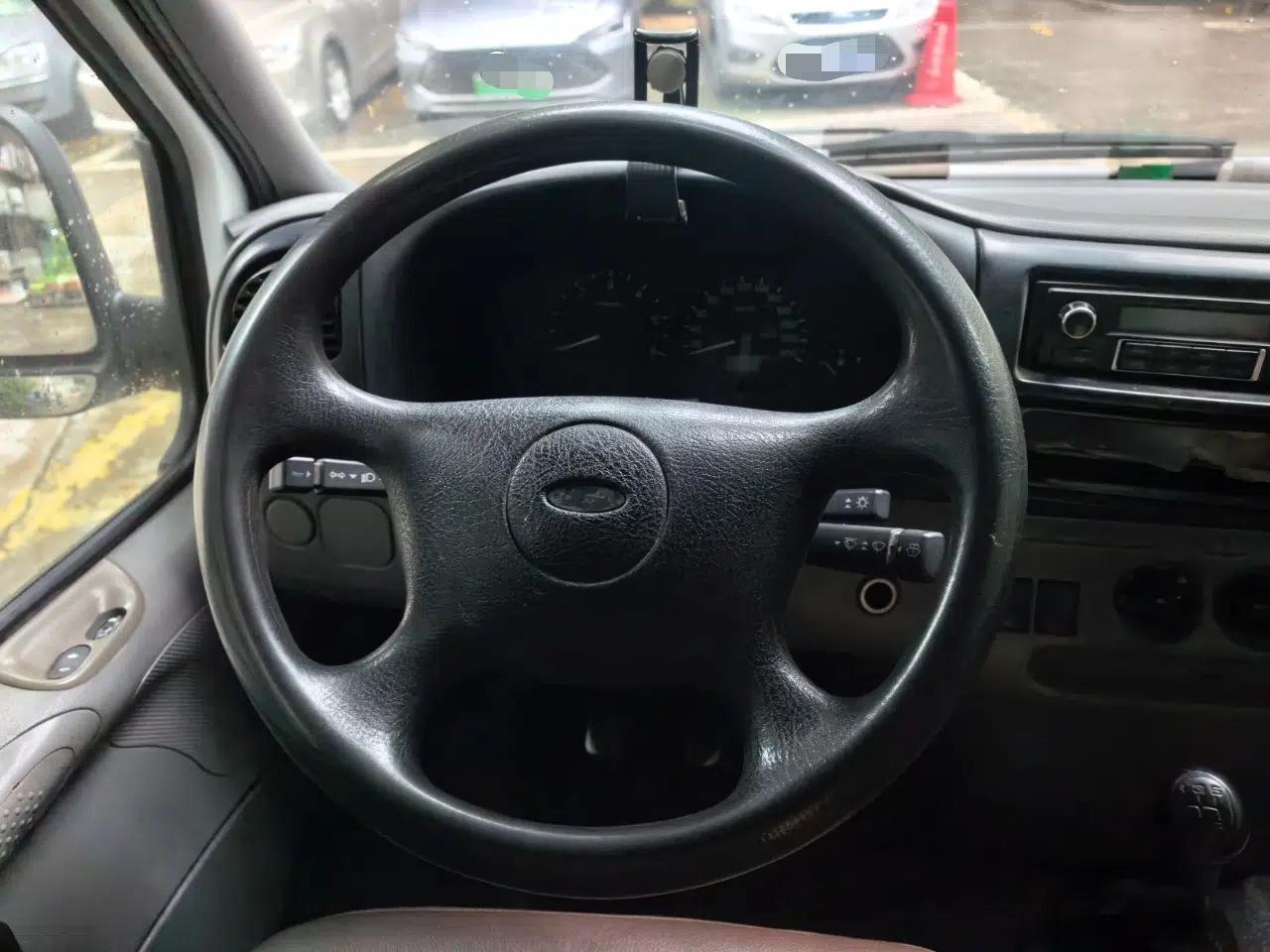 Ford Classic Transit 2013 2.8T Revised Diesel Standard Version with Long Wheelbase and High Roof – JX493ZLQ4 — миниатюра 10