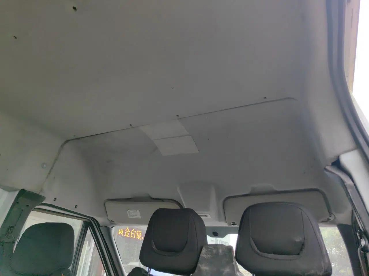 Ford Transit Custom Next-generation Transit 2.4T diesel, manual transmission, 7 seats — миниатюра 18
