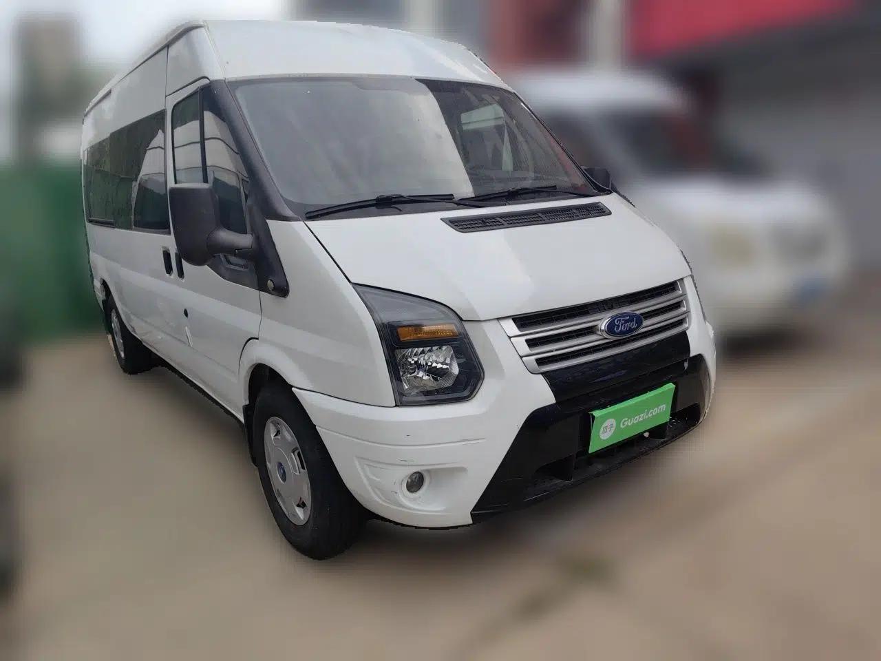 Ford Transit Custom Next-generation Transit 2.4T diesel, manual transmission, 7 seats — миниатюра 3