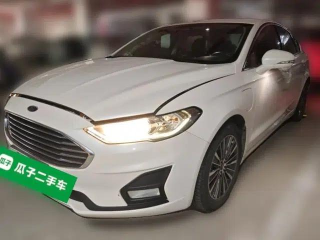 Ford Mondeo New Energy 2018 2.0 PHEV ZhiShang Trim
