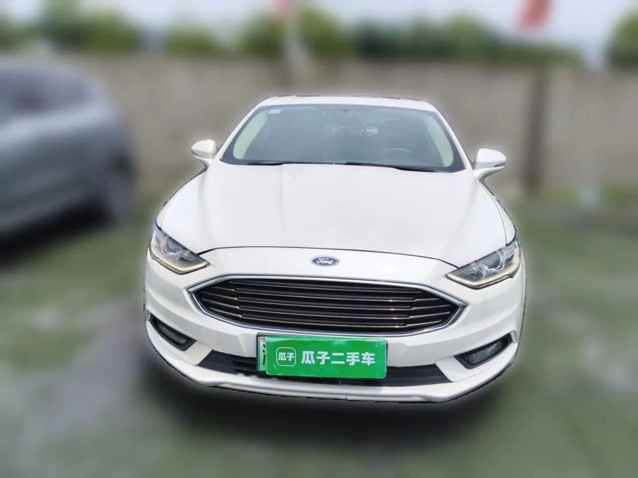 Ford Mondeo New Energy 2018 2.0 PHEV ZhiShang Trim — миниатюра 2