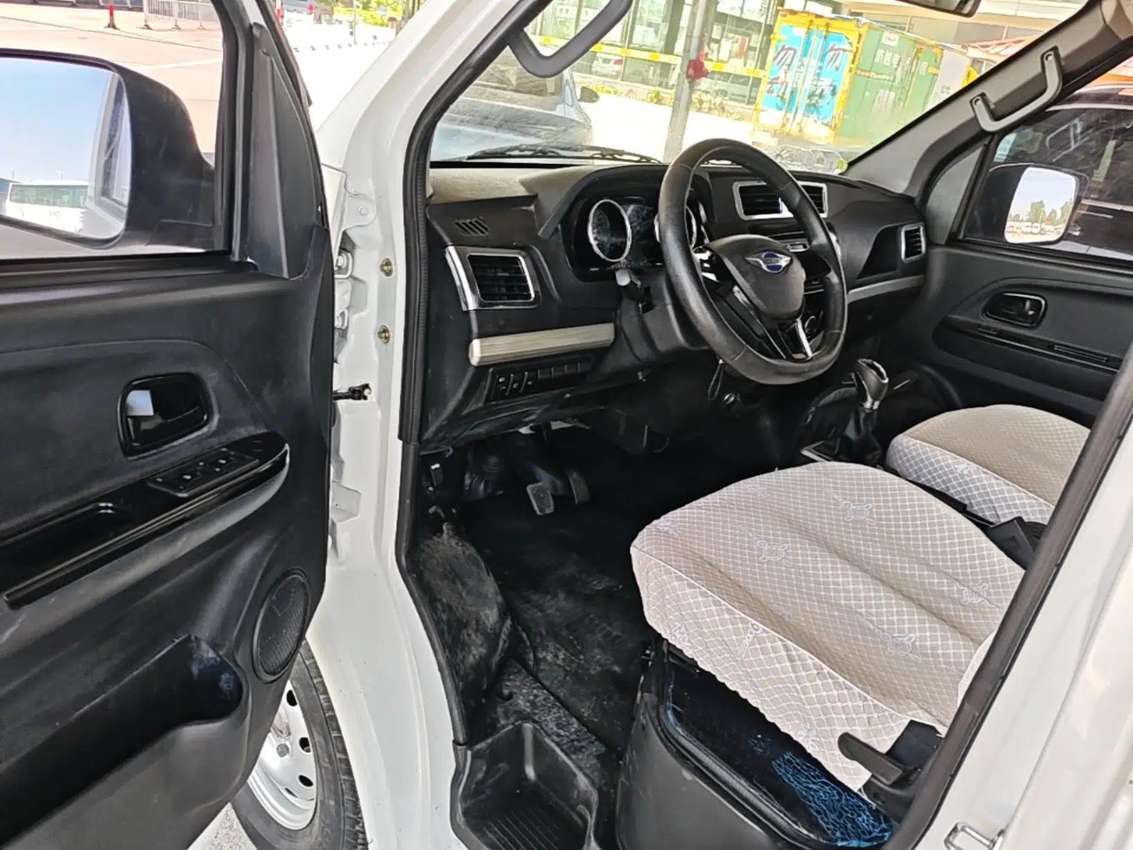 Foton Skyworth EV6 2023 Fast and Slow Charging Version — миниатюра 23