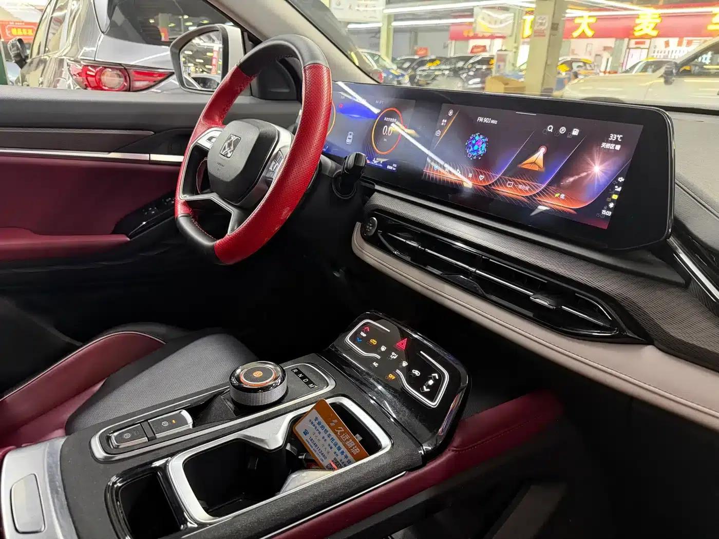 Sihao QX 2021 300T DCT Luxury Intelligent Connected Edition — миниатюра 18