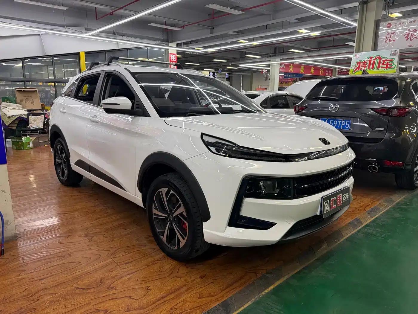 Sihao QX 2021 300T DCT Luxury Intelligent Connected Edition — миниатюра 3