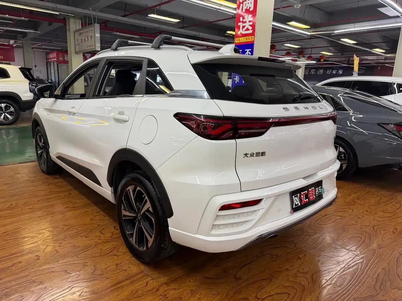 Sihao QX 2021 300T DCT Luxury Intelligent Connected Edition — миниатюра 4