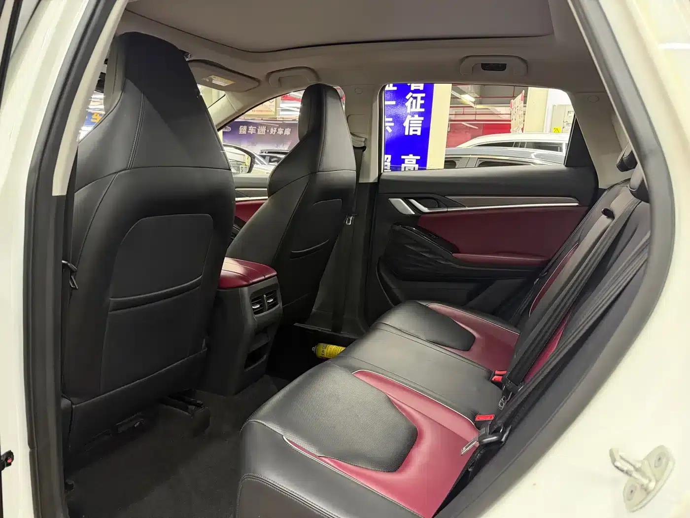 Sihao QX 2021 300T DCT Luxury Intelligent Connected Edition — миниатюра 10