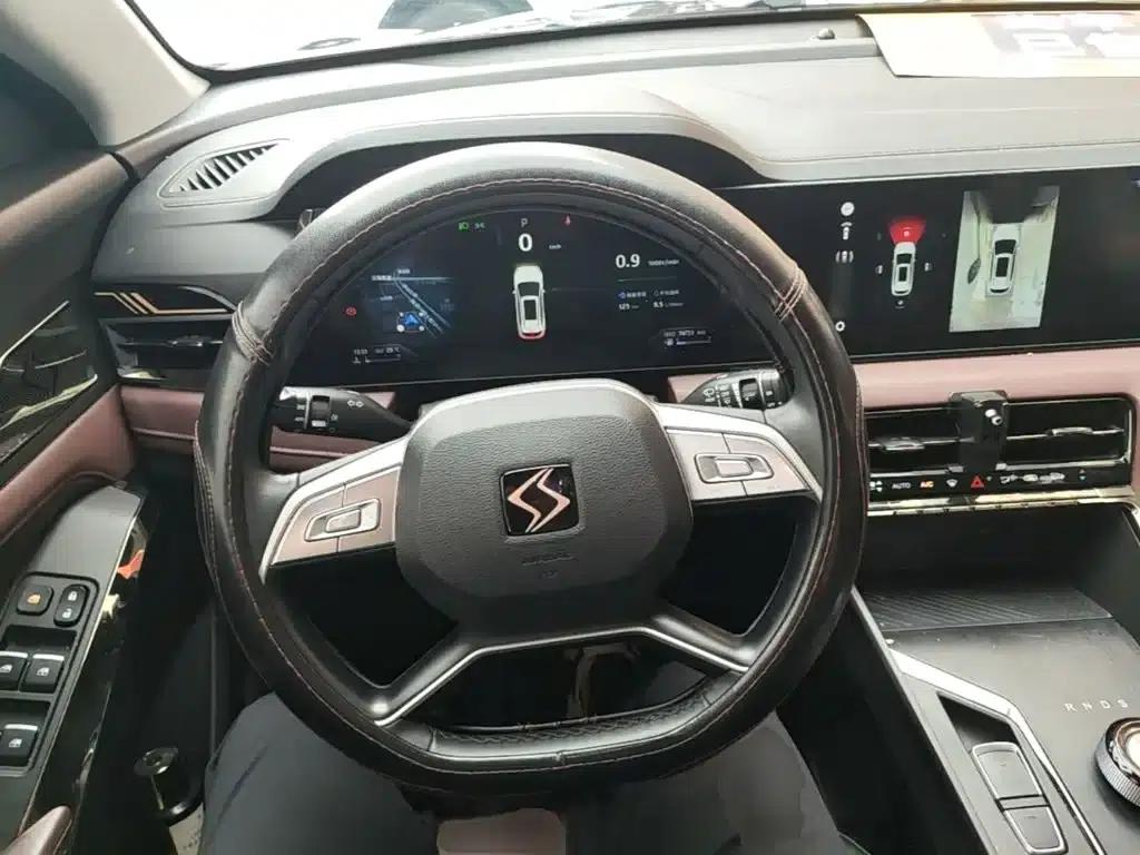 Sihao X8 PLUS 2023 1.5TGDI DCT Smart Edition 7-seater — миниатюра 11