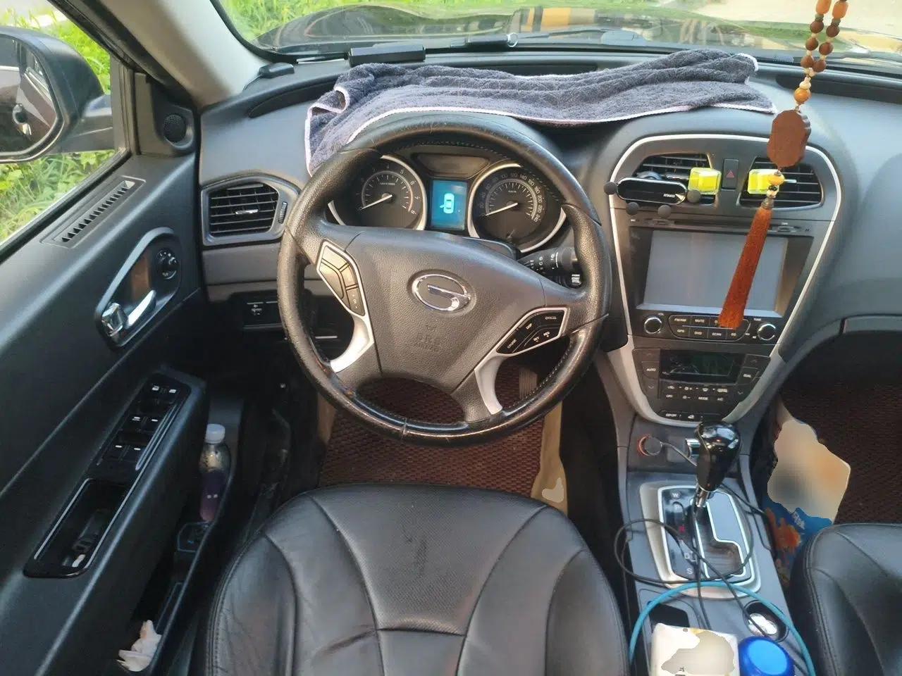 GAC Trumpchi GS5 2014 2.0L Automatic Two-Wheel Drive Anniversary Value Edition — миниатюра 10