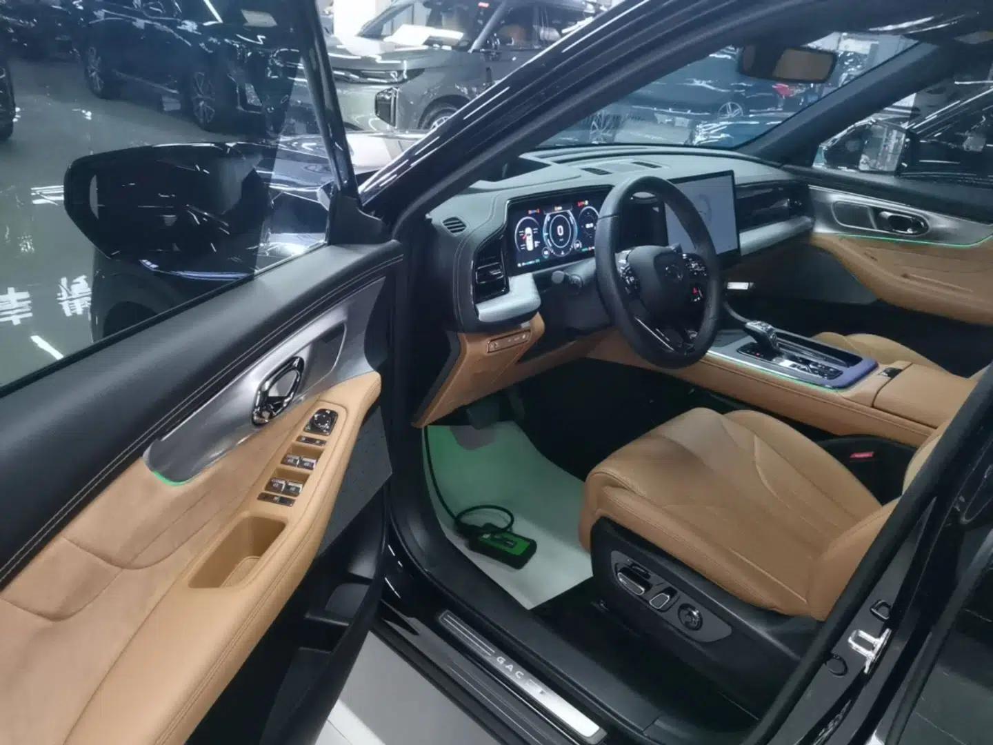 GAC Trumpchi ES9 2024 PHEV 143km Pro+ — миниатюра 18