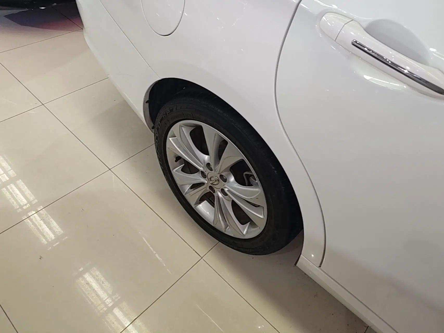 GAC Trumpchi GA6 2016 235T DCT Elite Edition — миниатюра 11