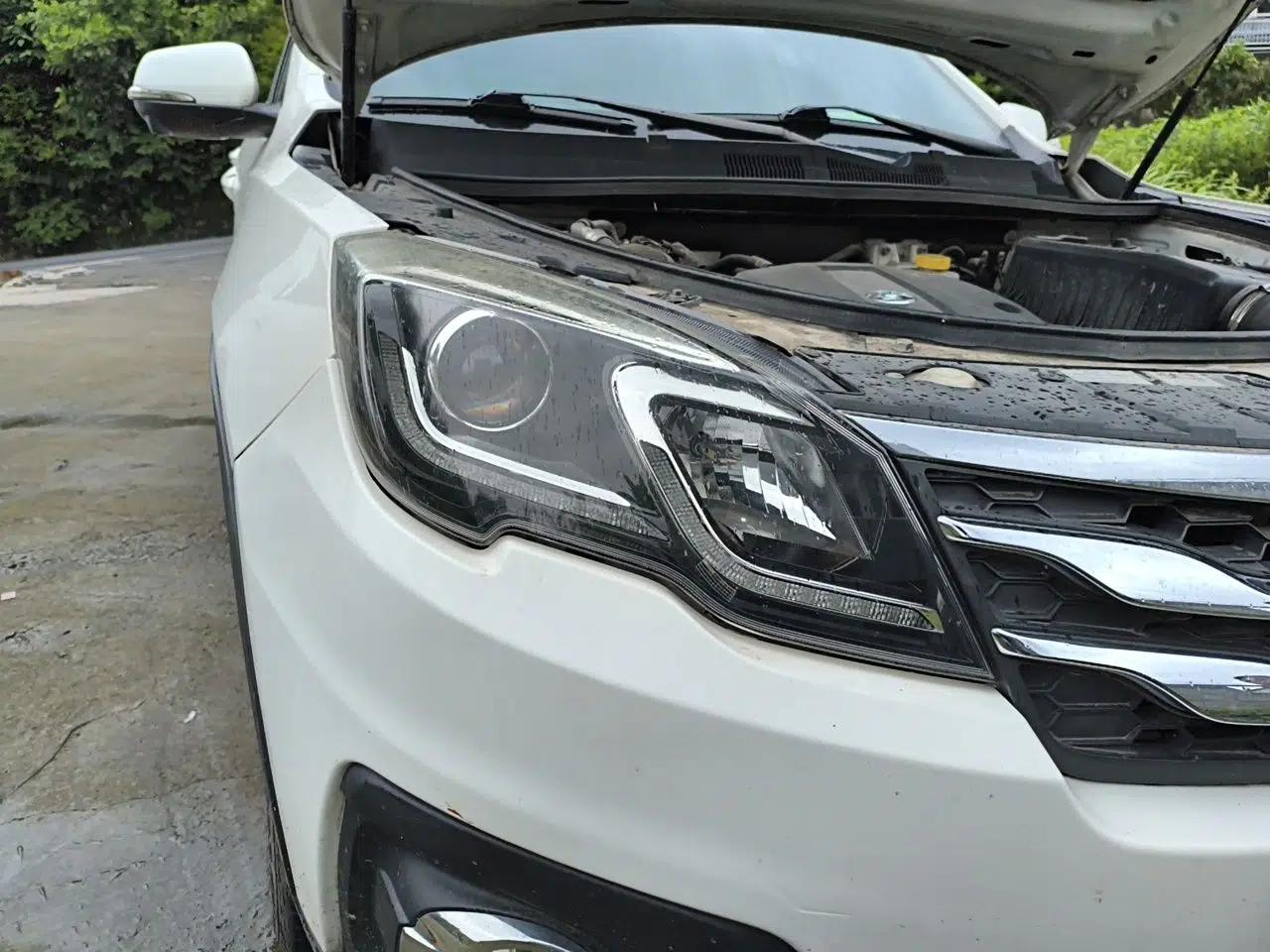 GAC Trumpchi GS5 Super 2015 1.8T Automatic Two-Wheel Drive Luxury Edition — миниатюра 7