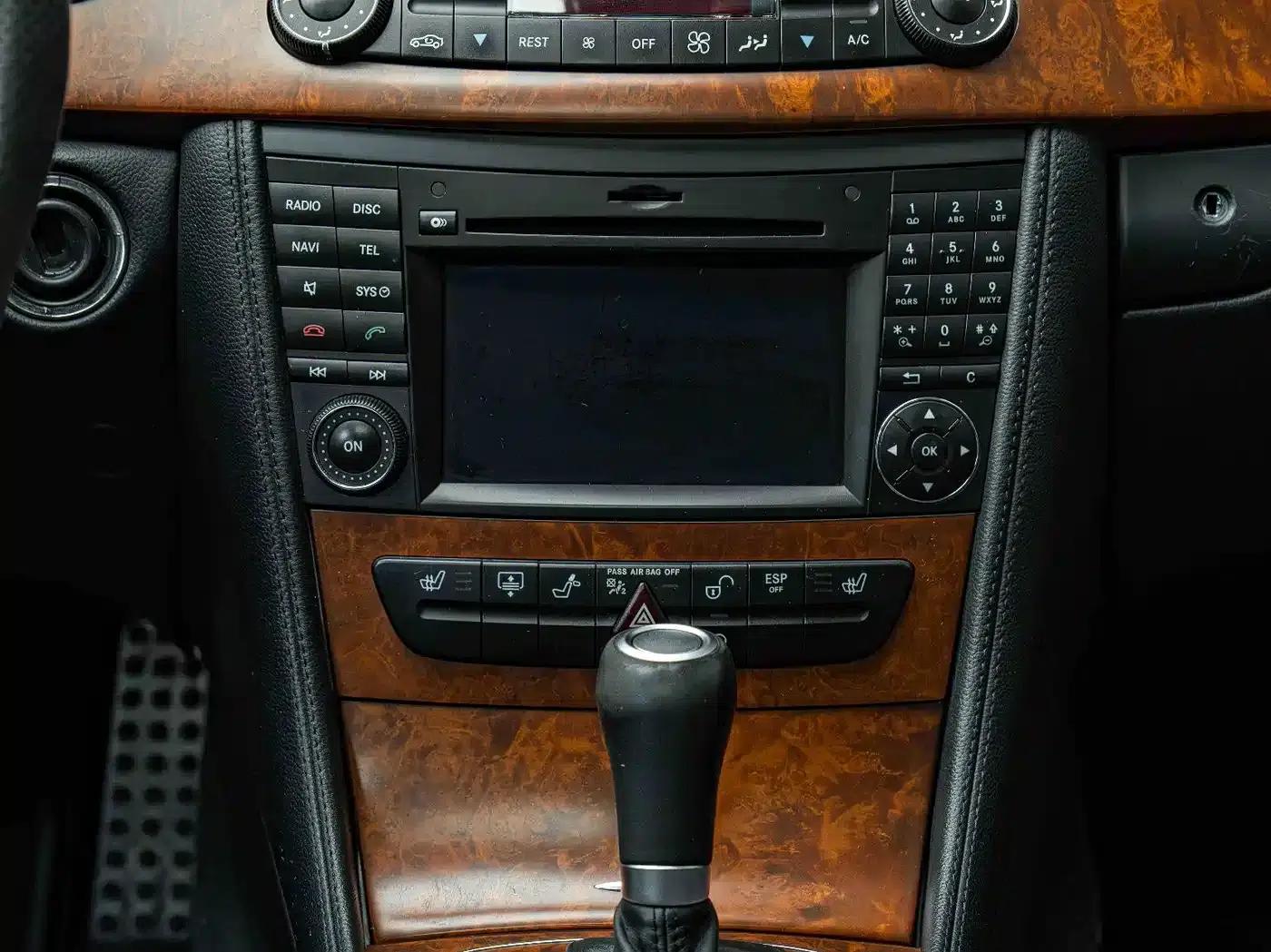 2008 Mercedes-Benz CLS AMG 63 — миниатюра 12