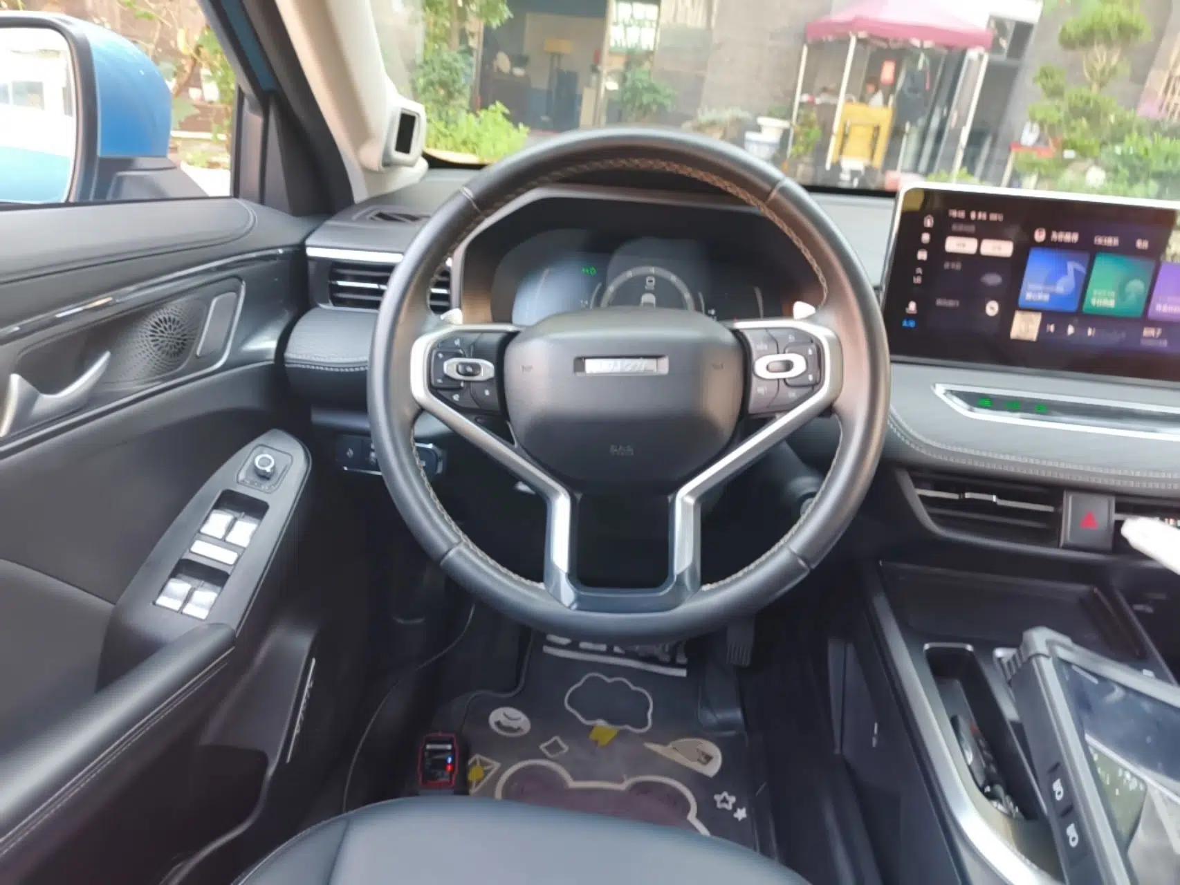Haval JOLION 2021 1.5T Automatic Grand Three-Volume Version — миниатюра 13