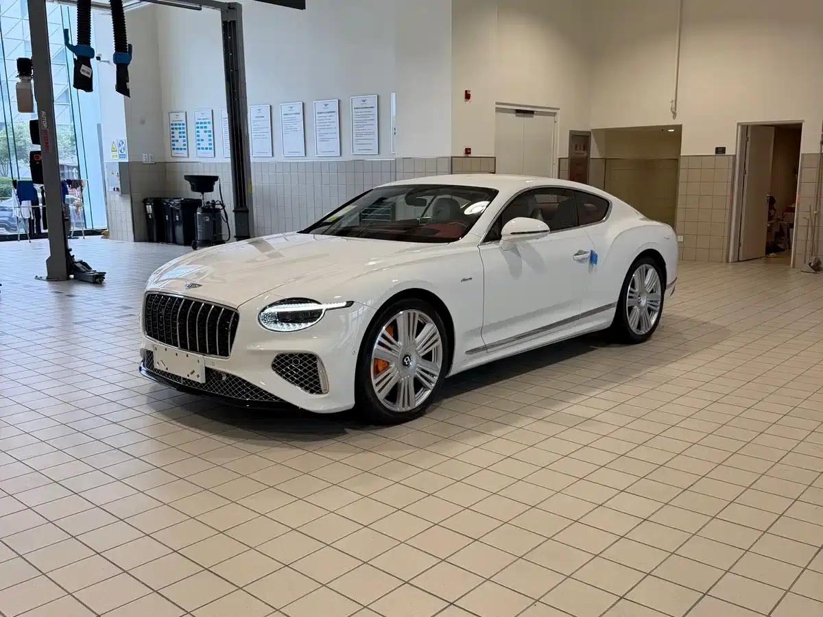 2026 Continental Plug-in Hybrid GT Elegance Edition — миниатюра 4