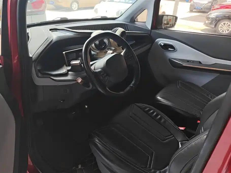 Baojun E200 2018 Smart Edition — миниатюра 11