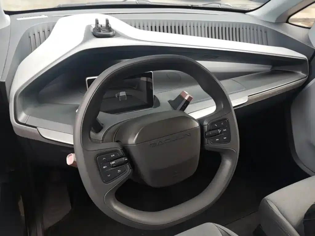 Baojun E200 2018 Smart Edition — миниатюра 10