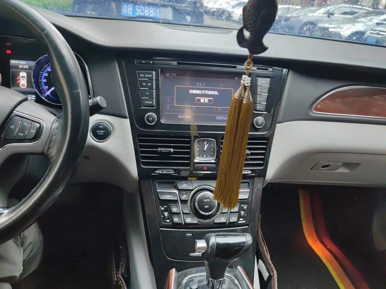 Hongqi H7 2013 2.5L Prestige Model — миниатюра 13