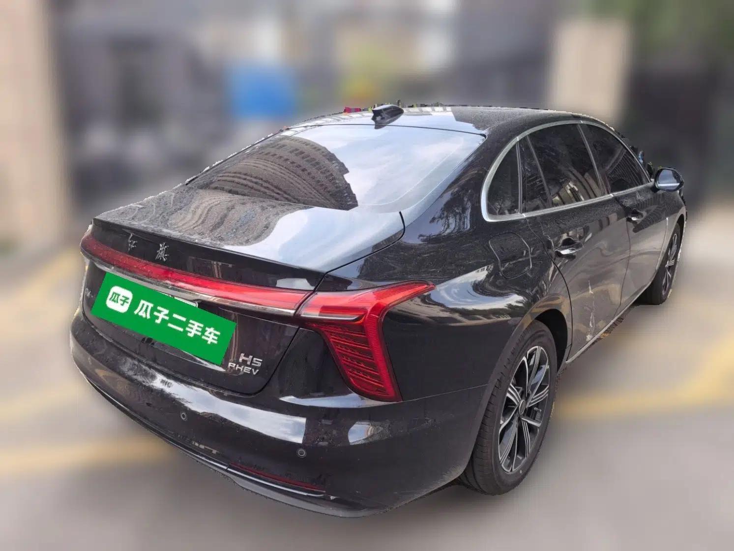 Hongqi H5 PHEV 2025 170 Super Hybrid Version — миниатюра 6