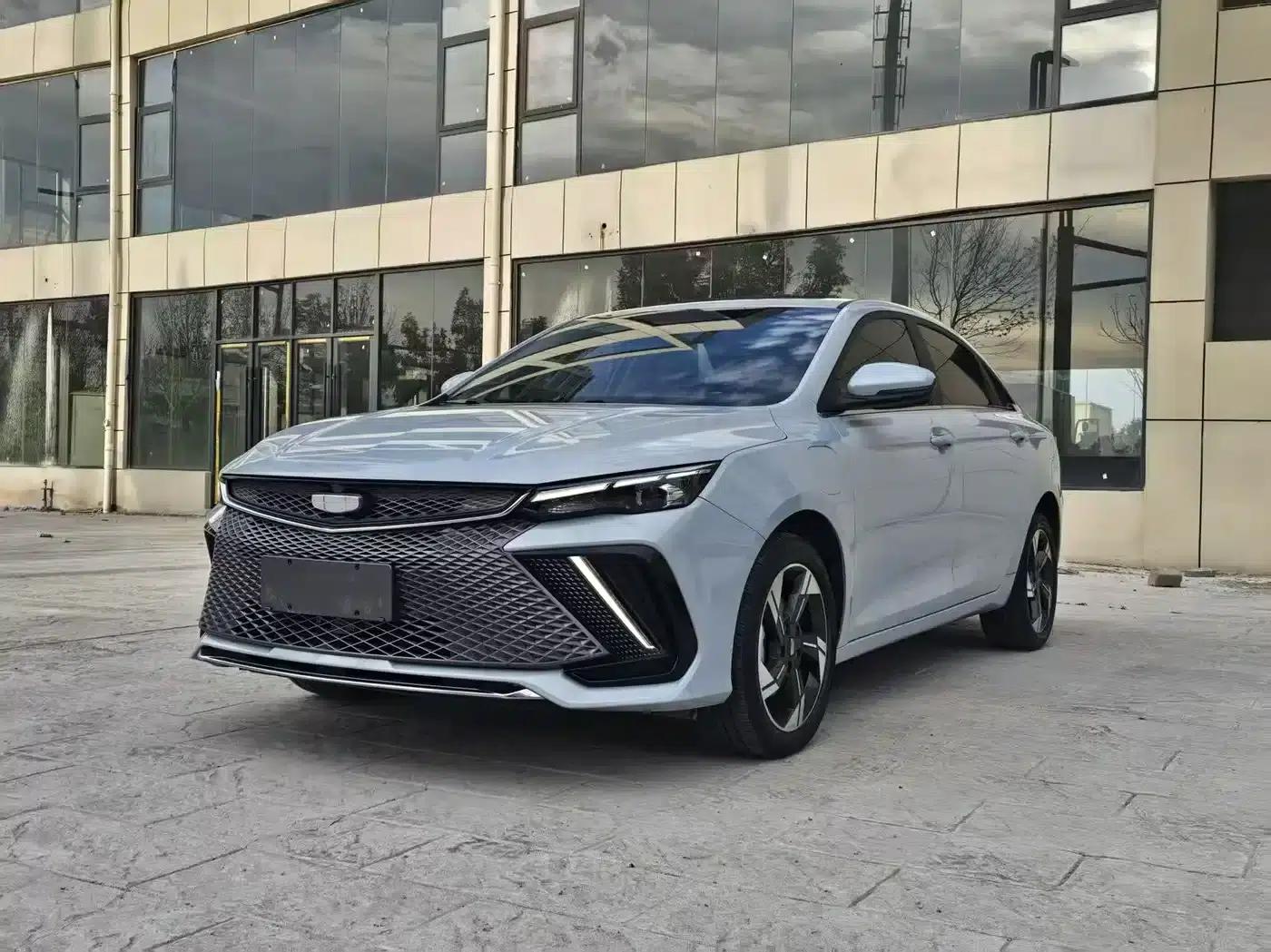 Geely Emgrand L HiP 2022 1.5TD-DHT Pro 100KM Super — миниатюра 1
