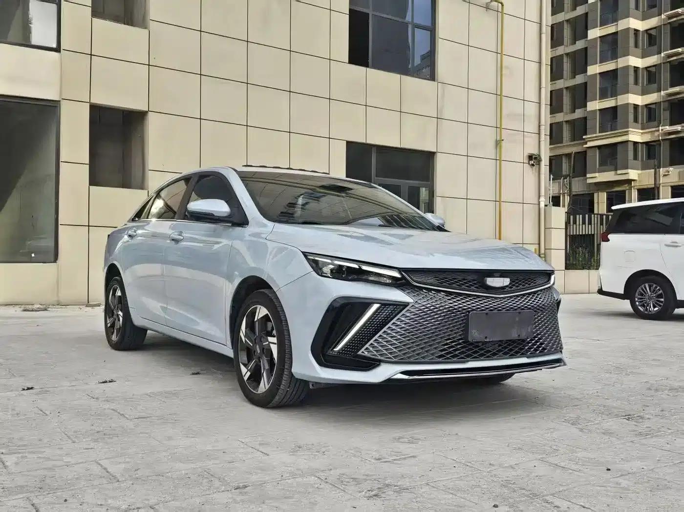 Geely Emgrand L HiP 2022 1.5TD-DHT Pro 100KM Super — миниатюра 3