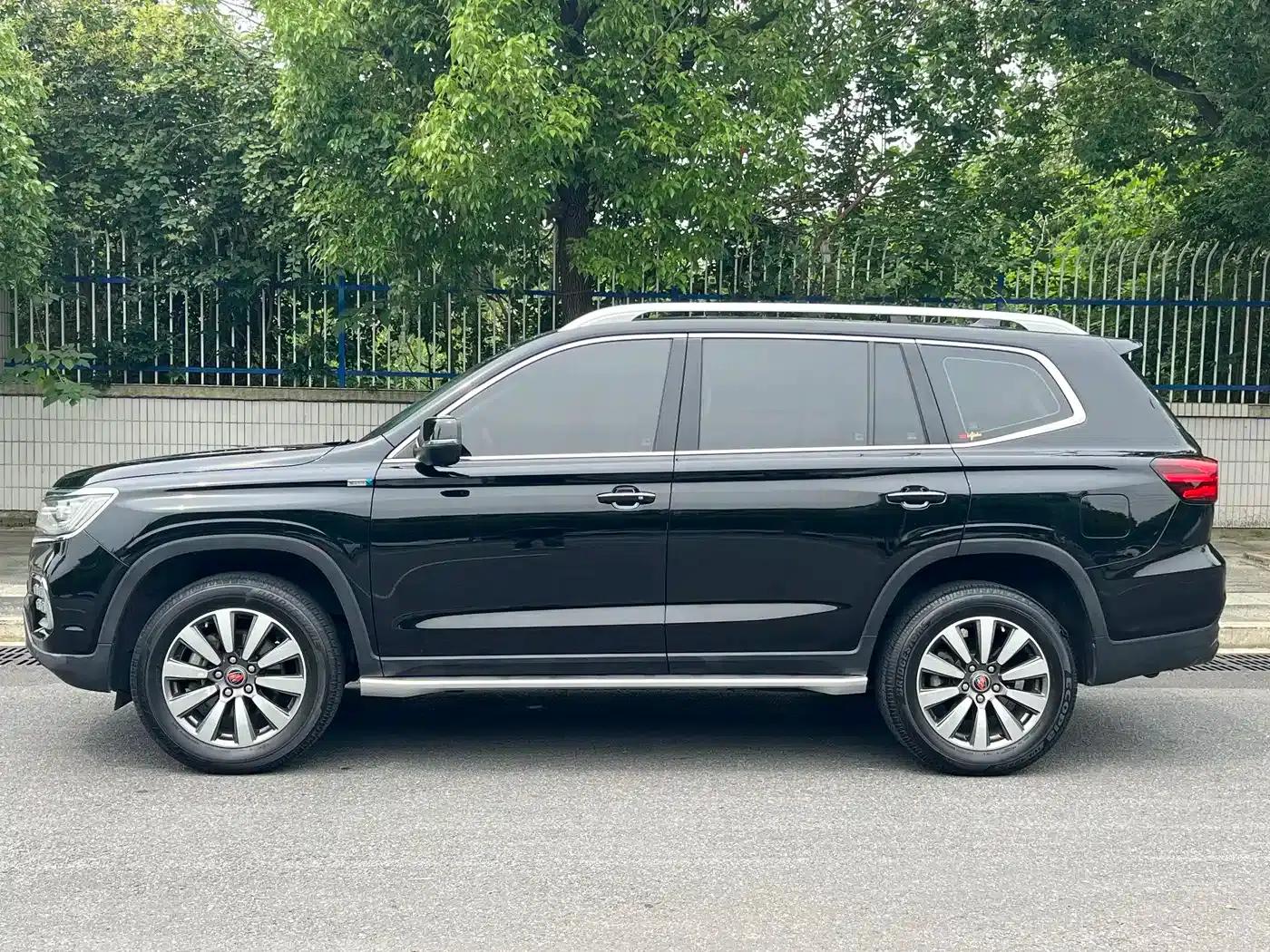 Roewe RX8 2019 30T Intelligent Internet Two-Wheel Drive Super Flagship Edition — миниатюра 8