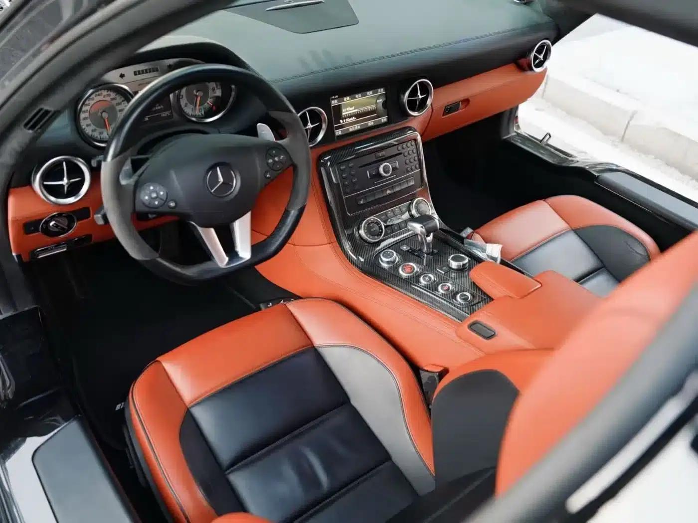 2011 Mercedes-Benz SLS AMG — миниатюра 12