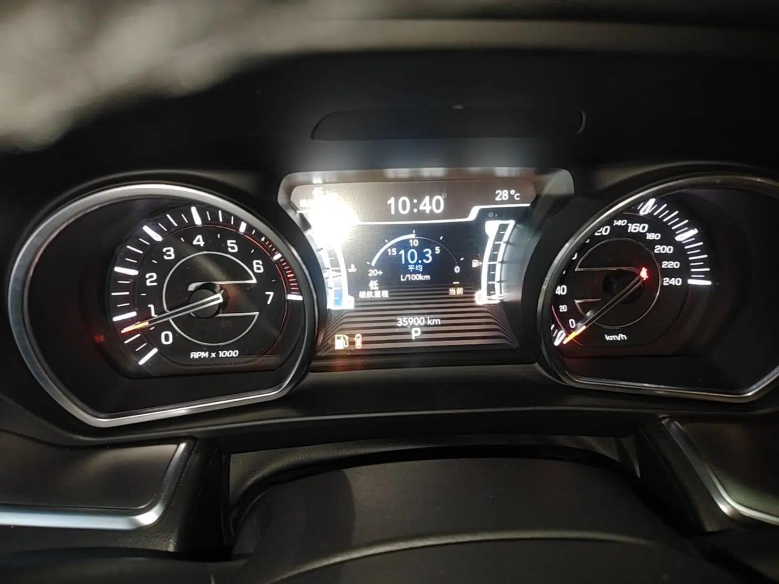 Jeep Grand Commander 2020 2.0T Four-Wheel Drive Elite Enhanced Edition — миниатюра 14