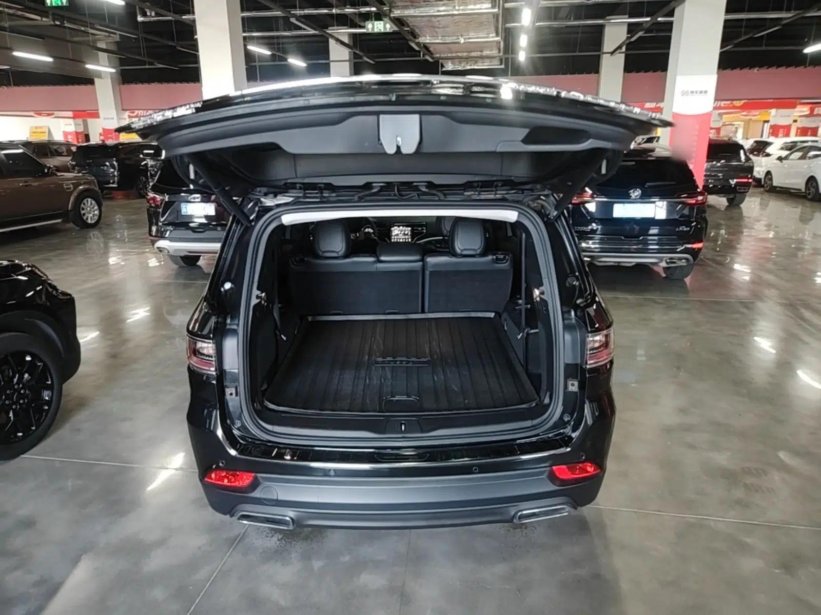 Jeep Grand Commander 2020 2.0T Four-Wheel Drive Elite Enhanced Edition — миниатюра 22