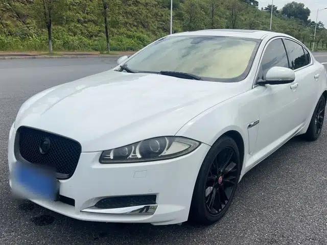 Jaguar XF 2014 XF 2.0T Luxury Edition
