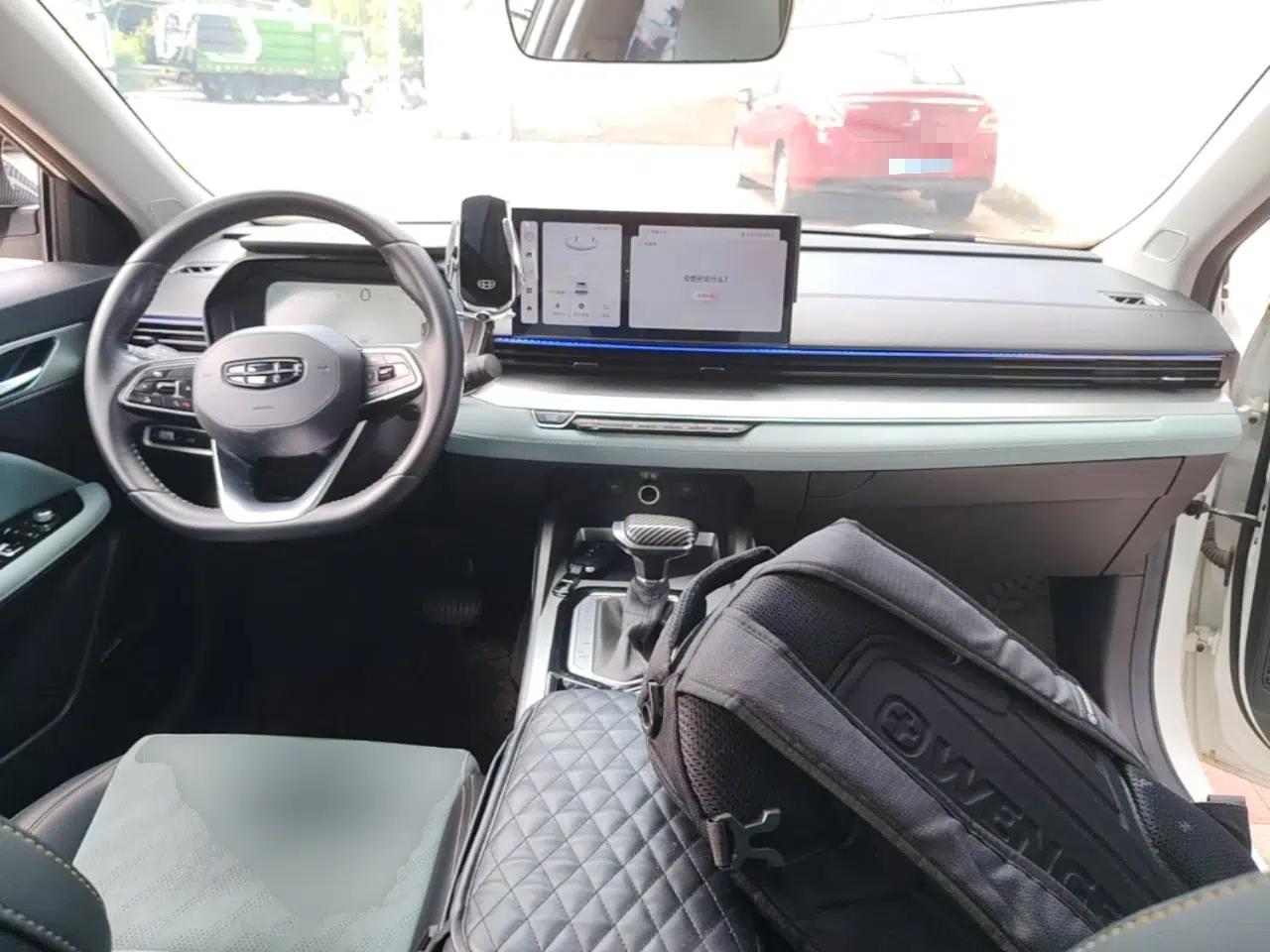Geely Auto Emgrand L 2022 1.4T CVT Ultimate Model — миниатюра 12