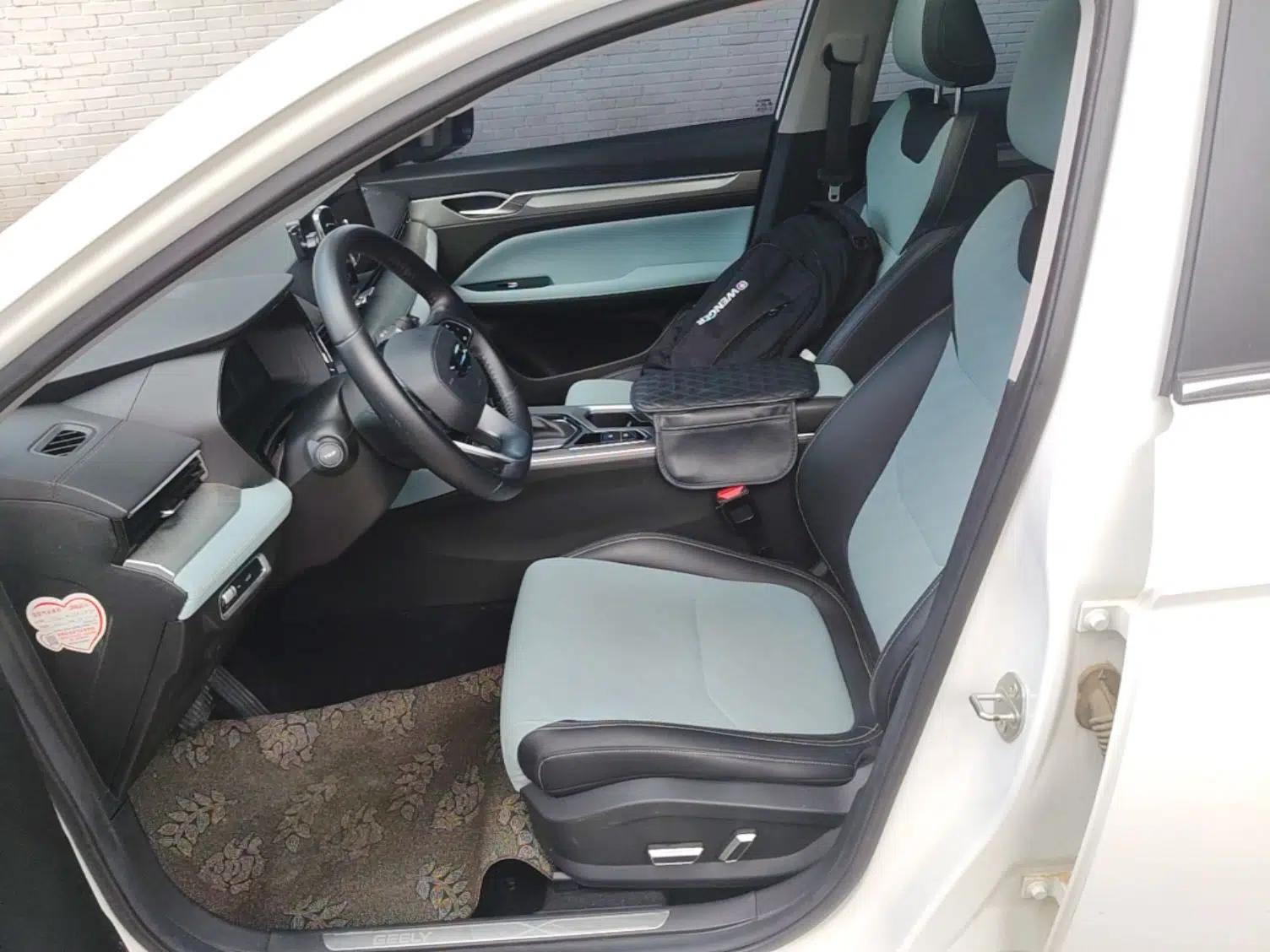 Geely Auto Emgrand L 2022 1.4T CVT Ultimate Model — миниатюра 17