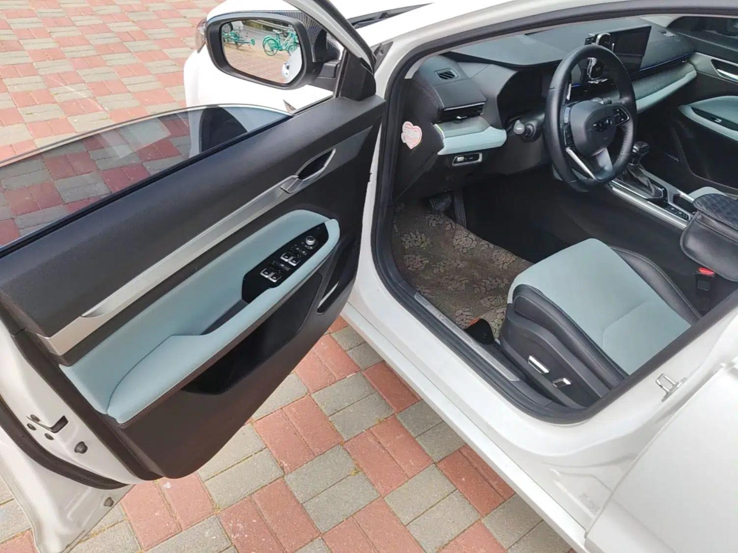 Geely Auto Emgrand L 2022 1.4T CVT Ultimate Model — миниатюра 18