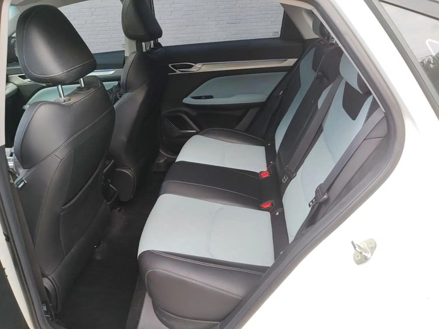 Geely Auto Emgrand L 2022 1.4T CVT Ultimate Model — миниатюра 20