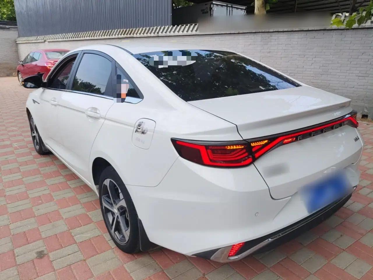 Geely Auto Emgrand L 2022 1.4T CVT Ultimate Model — миниатюра 4
