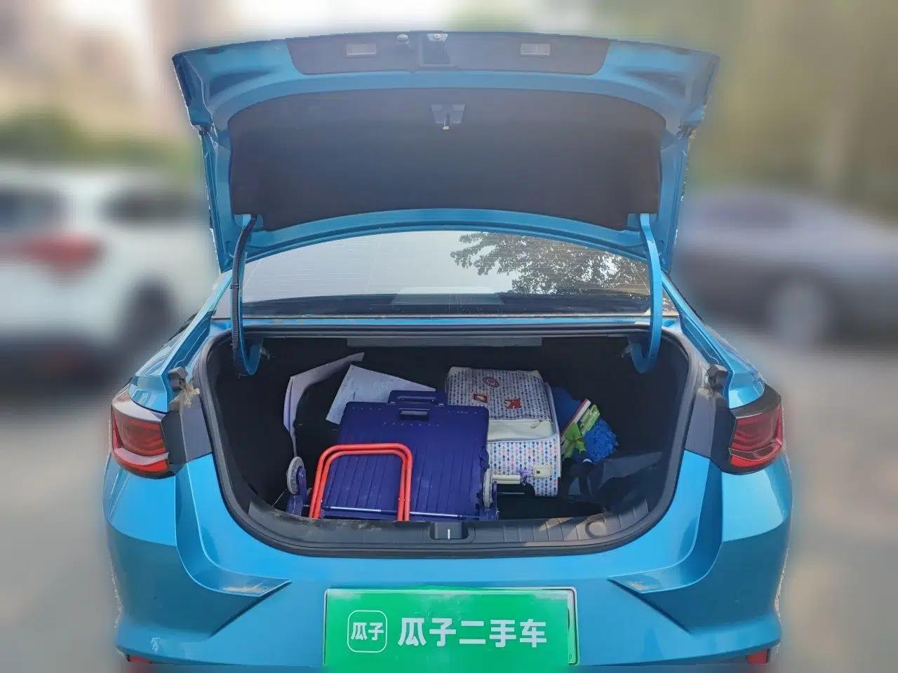 Geely Auto Emgrand L HiP 2022 1.5TD-DHT Pro 100KM Super Swift — миниатюра 19