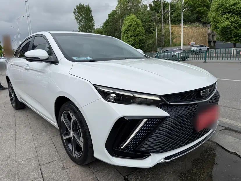 Geely Auto Emgrand L 2022 1.4T CVT Flagship Edition — миниатюра 2