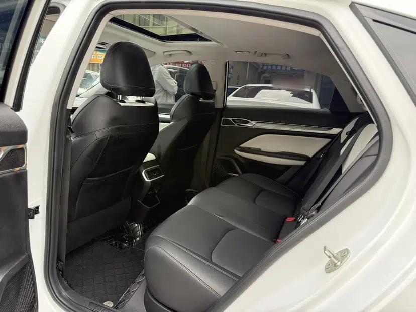Geely Auto Emgrand L 2022 1.4T CVT Flagship Edition — миниатюра 11