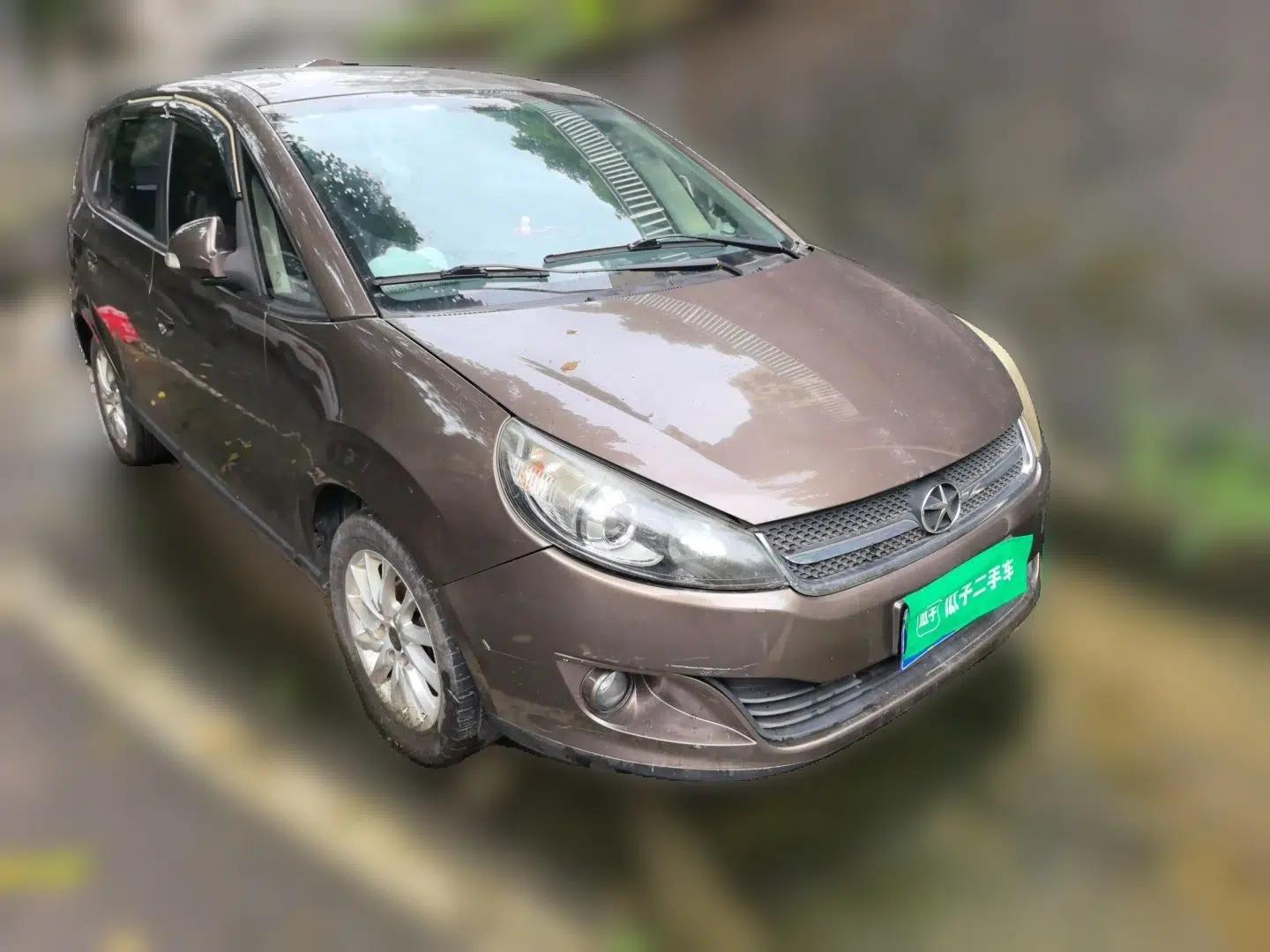 JAC Group Refine M2 2013 1.5L Manual Comfort Model 5 Seats — миниатюра 3