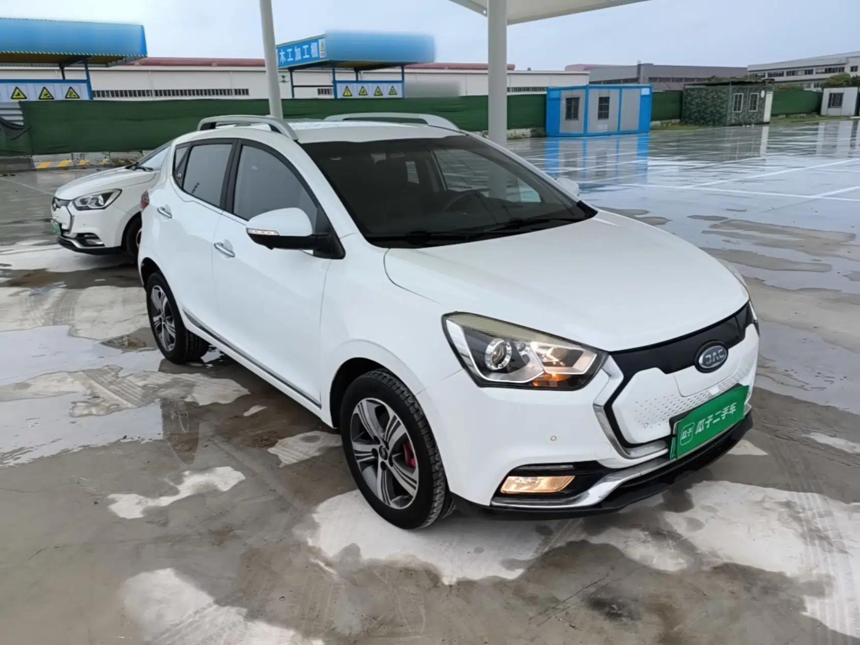 JAC Group iEV7S 2019 Luxury Smart Fully Equipped Edition — миниатюра 3