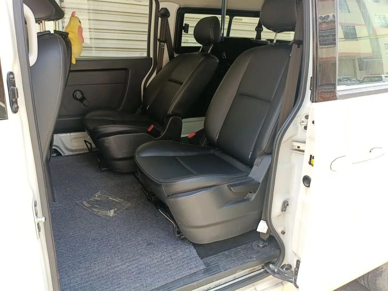 Jinbei Gold Hiace Xinyuan Golden Lion, 1.5L, 7-seater, manual transmission — миниатюра 17
