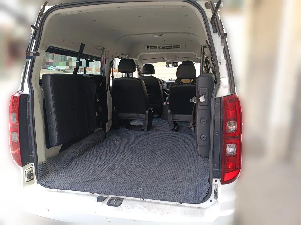 Jinbei Gold Hiace Xinyuan Golden Lion, 1.5L, 7-seater, manual transmission — миниатюра 19
