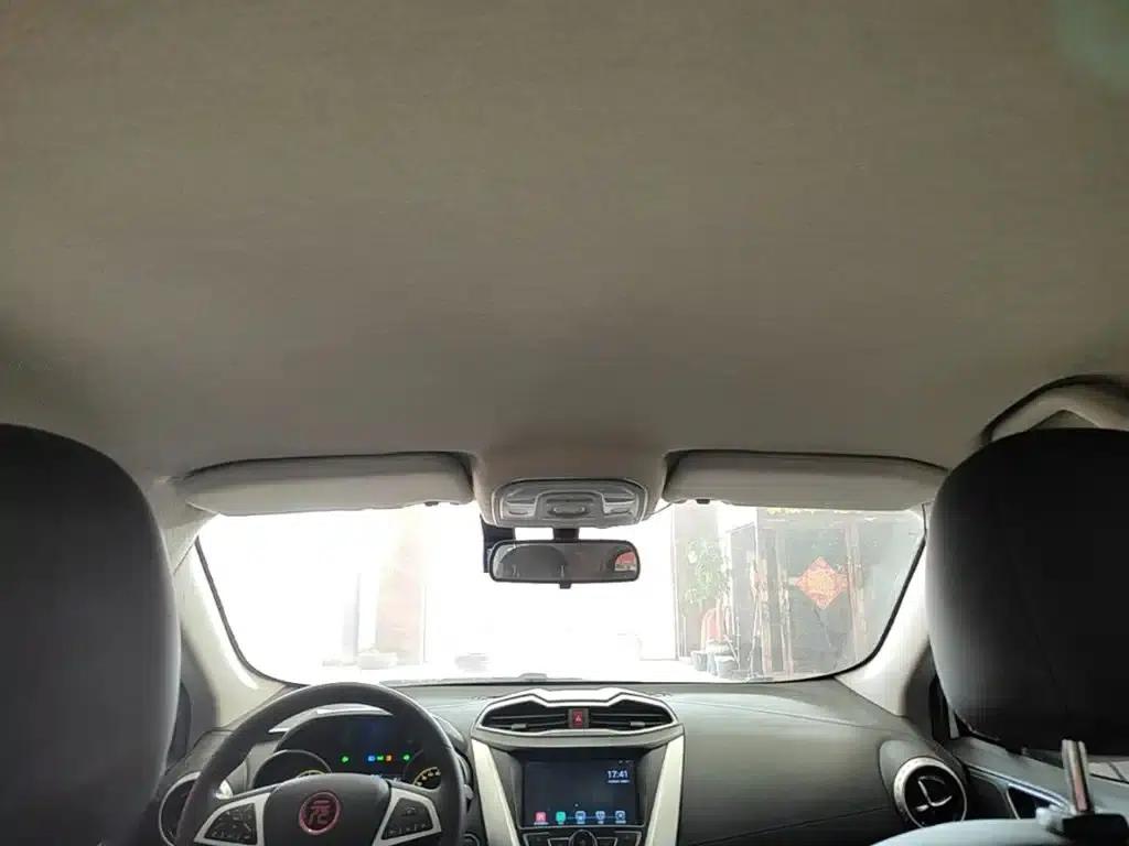 2017 Yuan 1.5L Automatic Cool Connected Edition — миниатюра 18