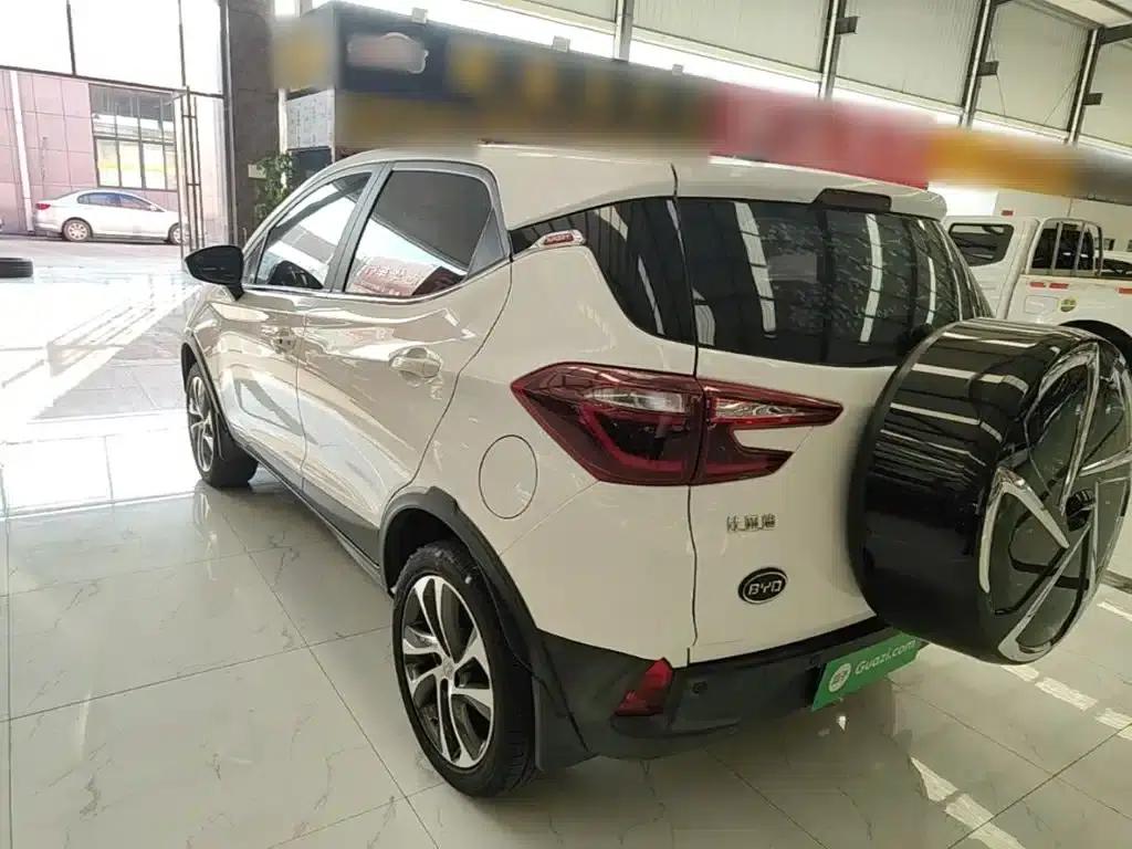 2017 Yuan 1.5L Automatic Cool Connected Edition — миниатюра 5