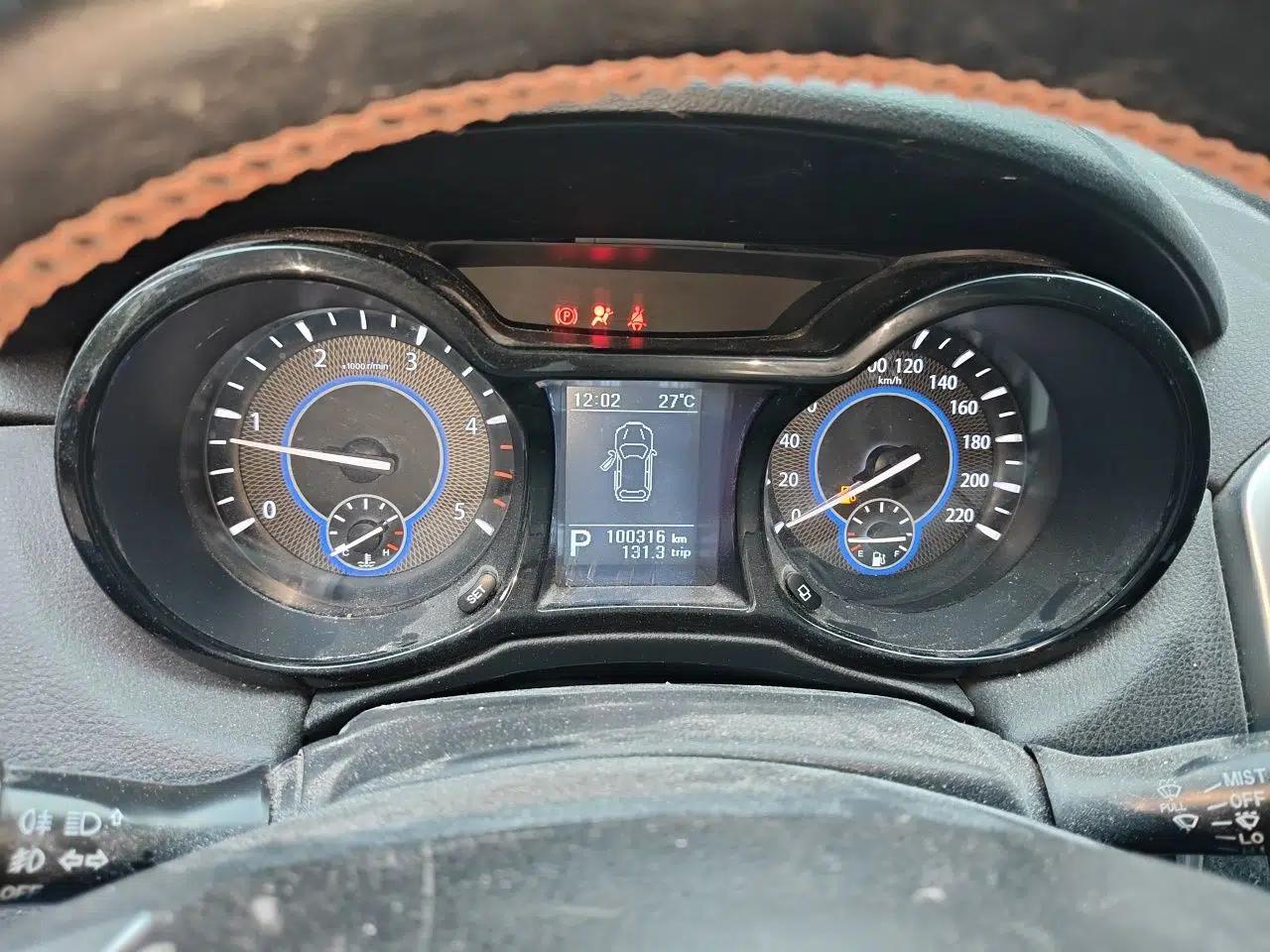 JMC Yusheng S350 2013 2.4T Automatic 2WD Diesel Luxury 7-Seater — миниатюра 11