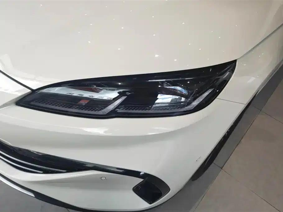 Seal 06 DM-i Touring Edition 2025 DM-i 150KM Premium Model — миниатюра 5