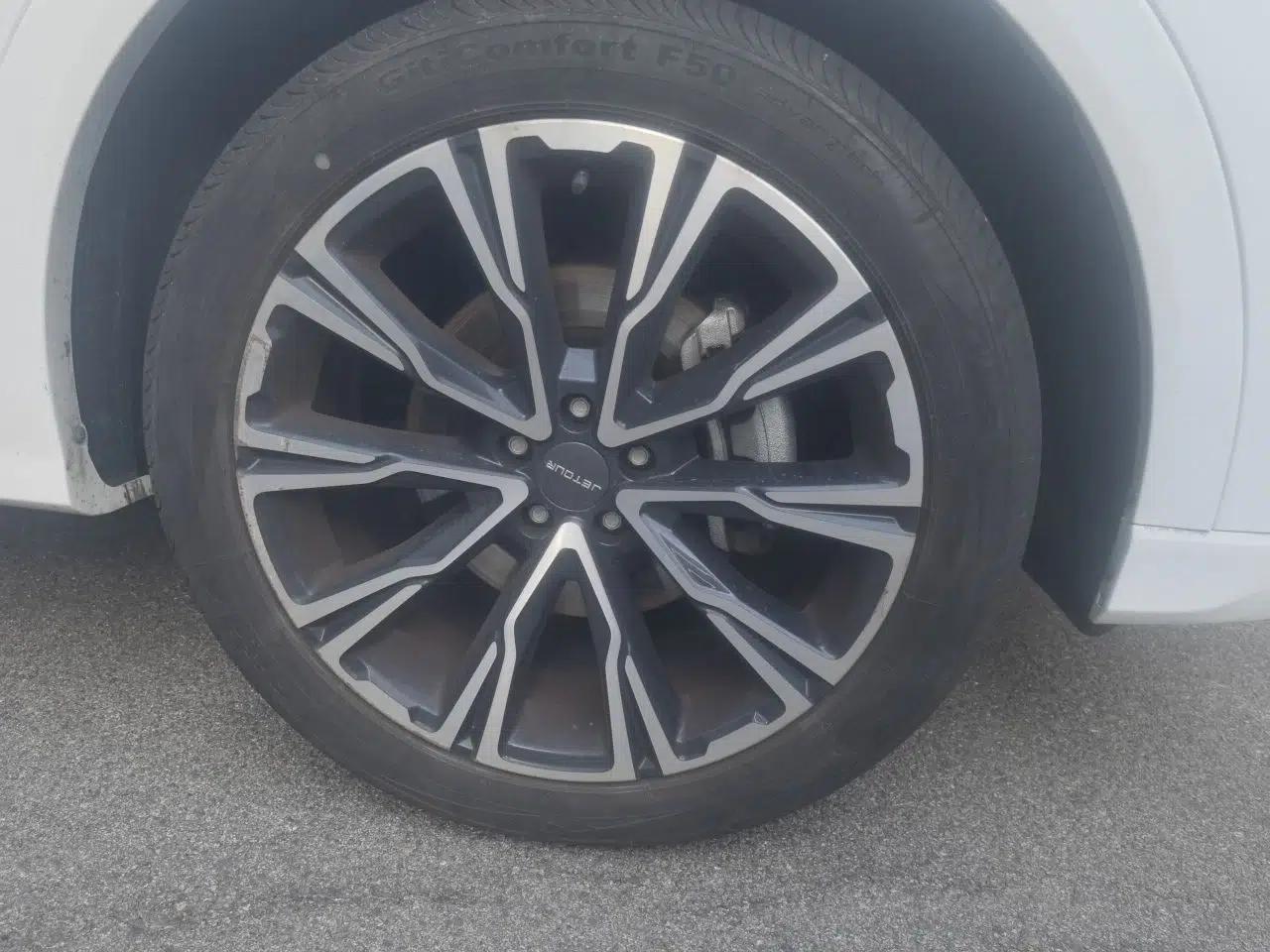 JETOUR X70 PRO 2023 2.0T DCT Luxury 5-Seater — миниатюра 8