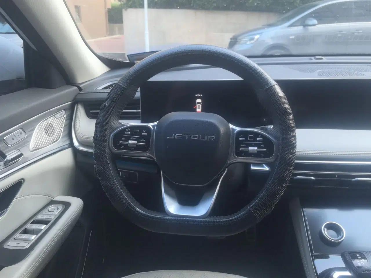 JETOUR X70 PRO 2023 2.0T DCT Luxury 5-Seater — миниатюра 10