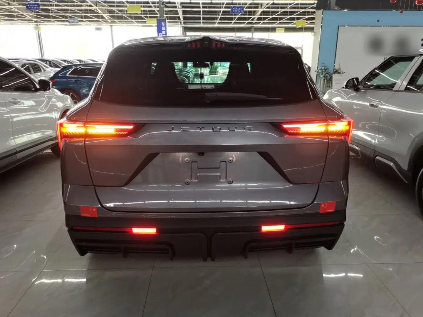 JETOUR Dashing i-DM 2023 1.5T DHT Lightning — миниатюра 5