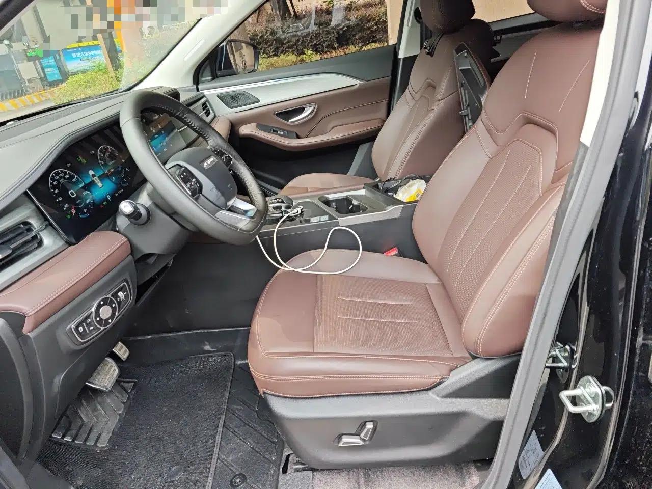 JETOUR X95 2024 1.6T DCT Era Edition 7-Seater — миниатюра 15