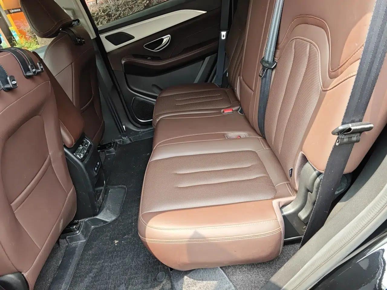 JETOUR X95 2024 1.6T DCT Era Edition 7-Seater — миниатюра 17